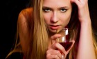 Alkohol više šteti mozgu žena